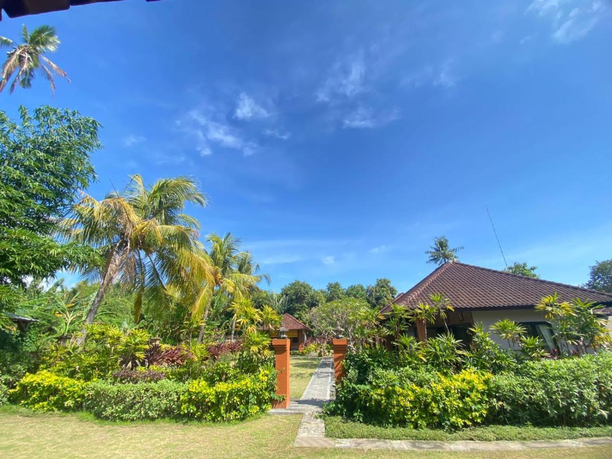 Badini Homestay เปมูเตรัน ภายนอก รูปภาพ